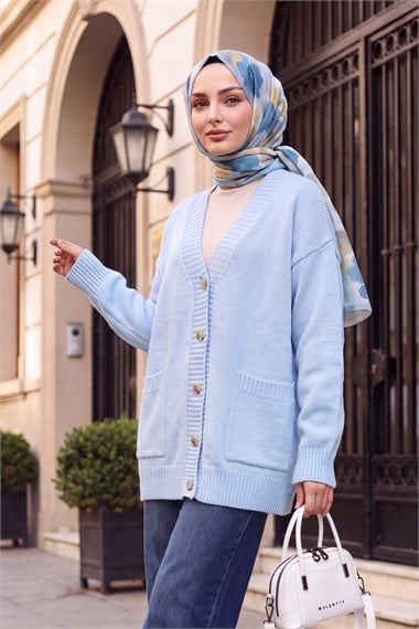 Womens Button-Front Two-Pocket Relaxed Knit Cardigan - Baby Blue