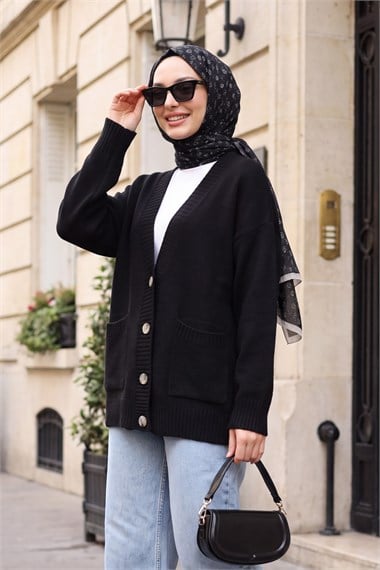 Womens Button-Front Two-Pocket Relaxed Knit Cardigan - Black