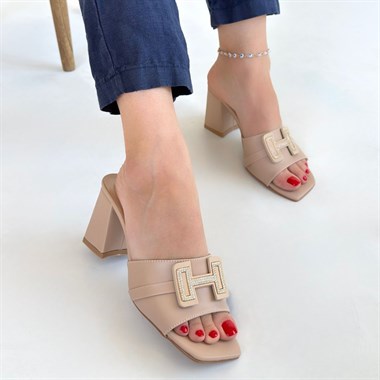 Erew Cilt Topuklu Terlik -Bej