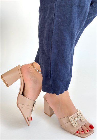 Erew Cilt Topuklu Terlik -Bej