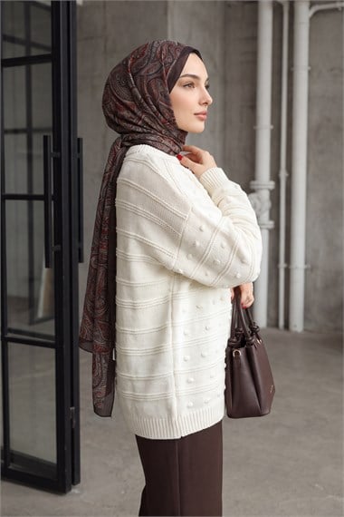 Womens Ivory Button-Front Pom-Pom Detail Relaxed Knit Cardigan - Ecru