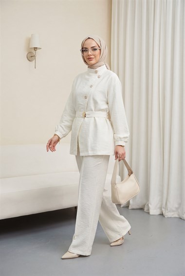 Gold Düğmeli Tokalı Kemerli Fırfır Detaylı Cupra Takım  -Ekru