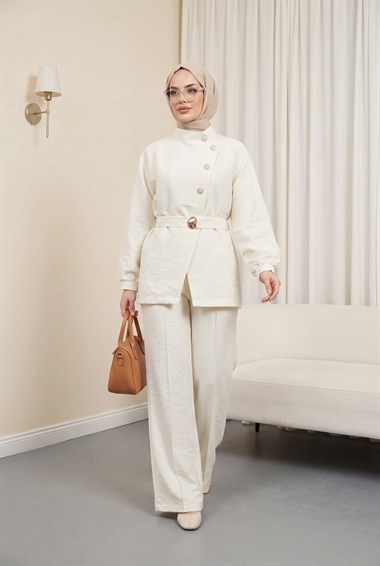 Gold Düğmeli Tokalı Kemerli Fırfır Detaylı Cupra Takım  -Ekru