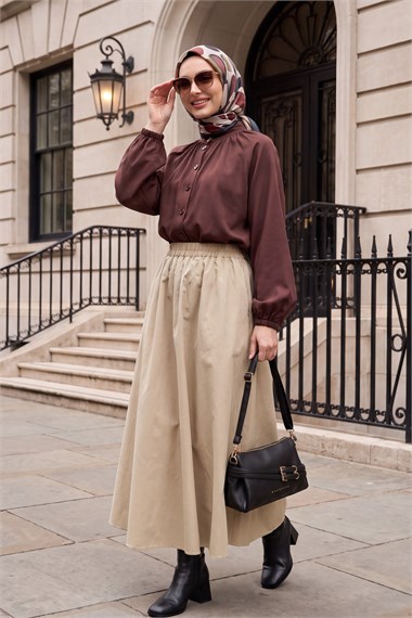 Womens Mandarin-Collar Button-Front Waist and Elastic-Cuff Diagonal Shirt - Burgundy