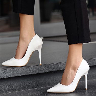 Hillar Cilt Stiletto Ayakkabı -Beyaz