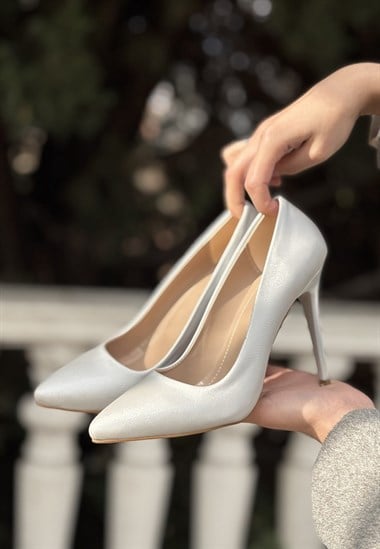 Hillar Saten Stiletto Ayakkabı -Gümüş