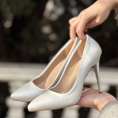 Hillar Saten Stiletto Ayakkabı -Gümüş