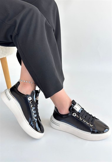 Hley Rugan Paraşüt Detaylı Bağcıklı Spor Ayakkabı -Siyah