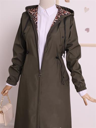 معطف واق من المطر للحجاب مع جيوب جانبية - مموه