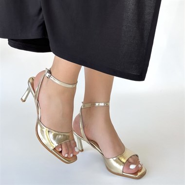 Lenya Rugan Topuklu Ayakkabı -Gold