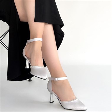 Mejja Saten Topuklu Ayakkabı -Gri