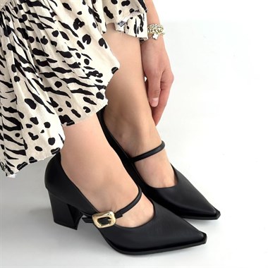 Nıvra Cilt Topuklu Ayakkabı -Siyah