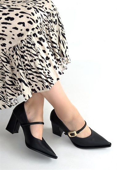 Nıvra Cilt Topuklu Ayakkabı -Siyah