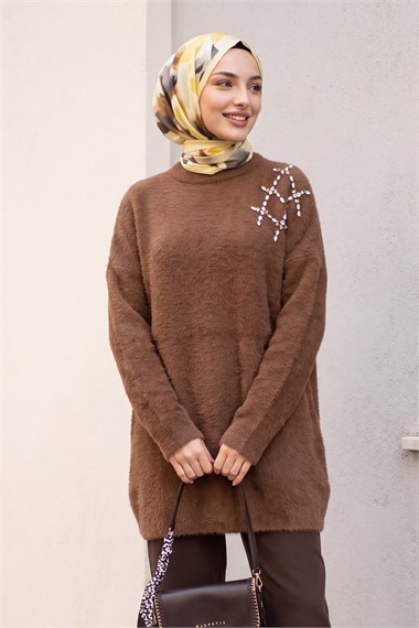 Omuzu Taş Detaylı Yumoş Triko Tunik -Kahverengi