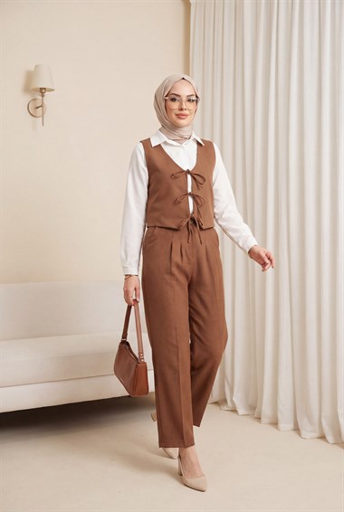 Önü Bağlamalı Yelek Pantolon İkili Takım    -Taba