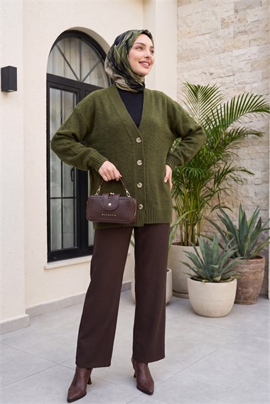 Womens Front Button-Front V-Neck Relaxed Knit Cardigan - Khaki