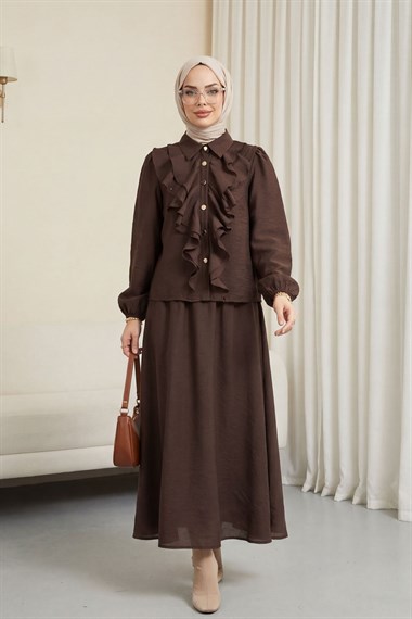 Önü Fırfırlı Kolu Lastikli Eteği Astarlı Çilek Takım  -Kahve