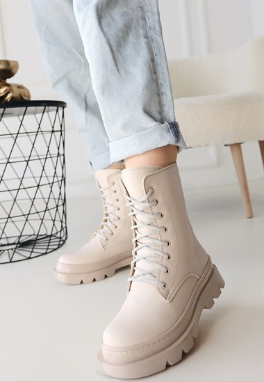 Orge Cilt Bağcıklı Bot -Bej