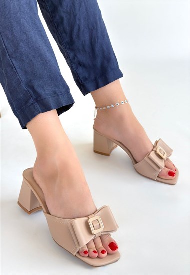 Pier Cilt Topuklu Terlik -Nude