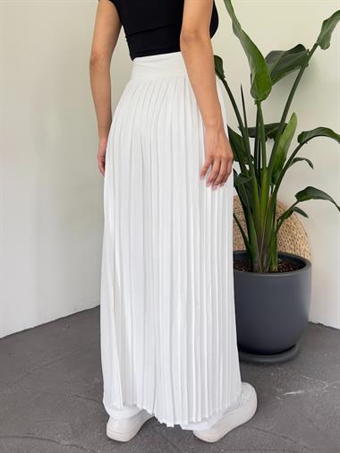 Piliseli Etekli Pantolon -Beyaz