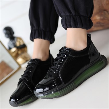 Piona Rugan Yeşil Tabanlı Spor Ayakkabı -Siyah