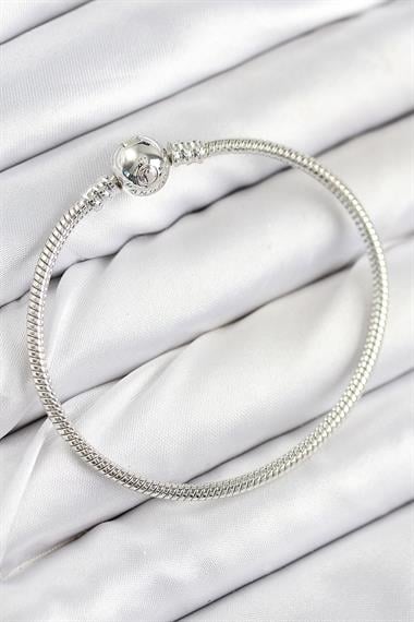 Pirinç Charm Topcuk Model Gümüş Renk Kadın Bileklik