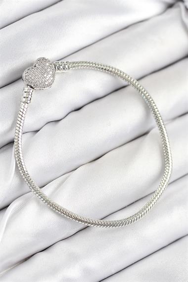 Pirinç Charm Zirkon Taşlı Kalp Model Gümüş Renk Kadın Bileklik