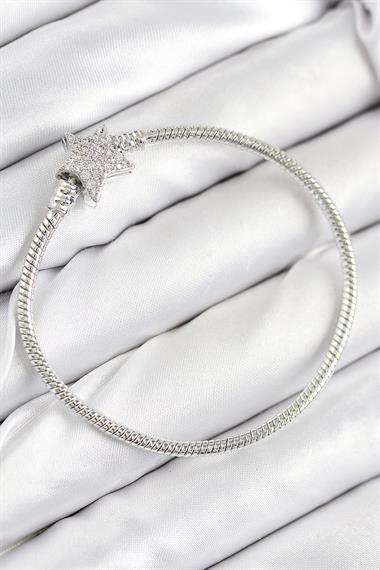 Pirinç Charm Zirkon Taşlı Yıldız Model Gümüş Renk Kadın Bileklik