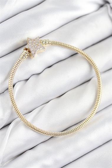 Pirinç Charm Zirkon Taşlı Yıldız Model Gold Renk Kadın Bileklik