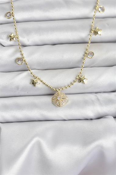 Pirinç Gold Renk Zirkon Taşlı Kutup Yıldızı Model Kadın Kolye