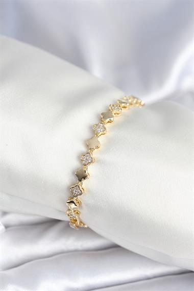 Pirinç Gold Renk Zirkon Taşlı Yonca Model Kadın Bileklik