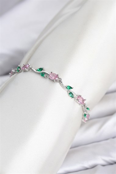 Pirinç Gümüş Renk Pembe Zirkon Taşlı Çiçek Model Kadın Bileklik