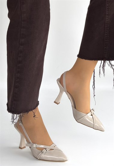 Tetti Rugan Topuklu Ayakkabı -Bej