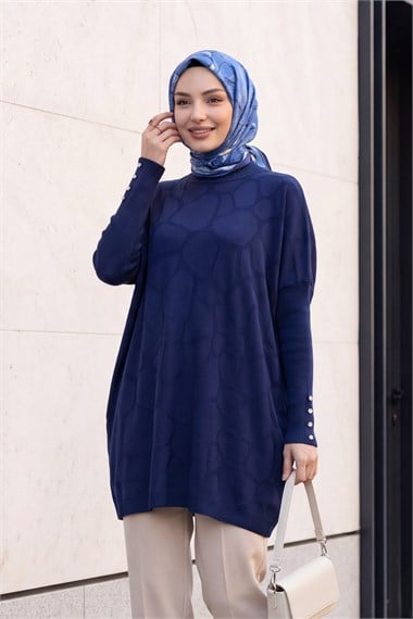 Yarım Boğazlı Düşük Omuzlu Kolları Taş Detaylı Triko Tunik -Lacivert