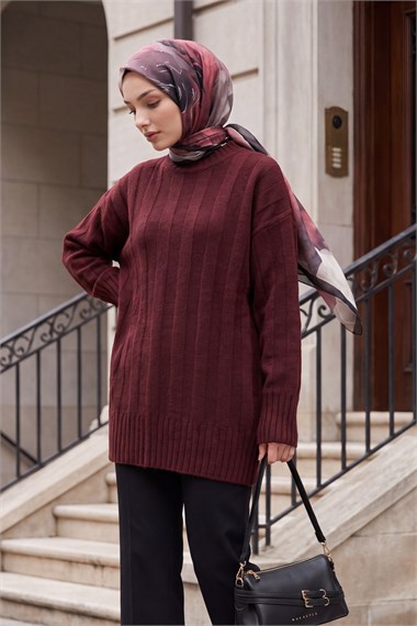 Yarım Boğazlı Şerit Desenli Yumoş Triko Kazak  -Bordo