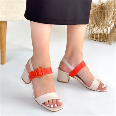 Year Cilt Turuncu Detaylı Topuklu Ayakkabı -Bej