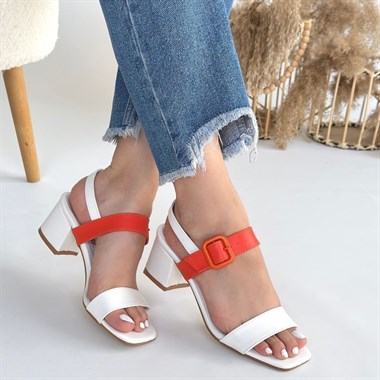 Year Cilt Turuncu Detaylı Topuklu Ayakkabı -Beyaz