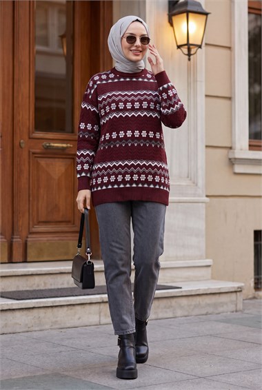 Yuvarlak Yaka Çiçekli Etnik Desenli Triko Kazak  -Bordo
