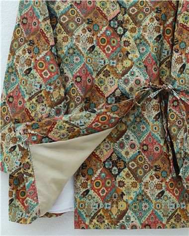 Beli Bağlamalı Cepli Desenli Kapitone Kimono -Bej