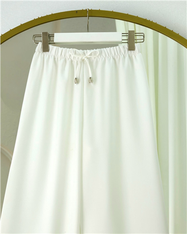 Beli Lastikli Bağcık Detaylı Bol Paça Sofya Keten Pantolon -Beyaz