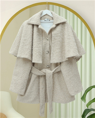 Bolerolu Beli Kemerli Düğmeli Kaşe Kap  -Taş