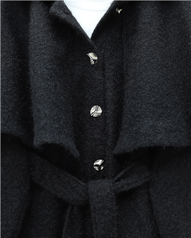 Bolerolu Beli Kemerli Düğmeli Kaşe Kap  -Siyah