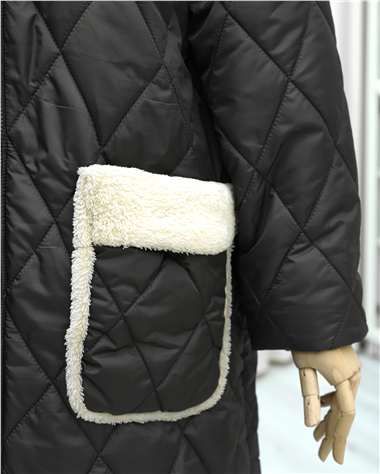 Cepli Kapşonlu Fermuarlı Astarlı Uzun Kapitone Kaban -Siyah