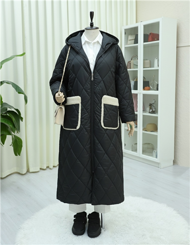 Cepli Kapşonlu Fermuarlı Astarlı Uzun Kapitone Kaban -Siyah