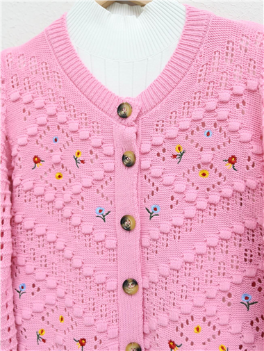 Çiçek Nakışlı Ponponlu Ajurlu Triko Hırka -Pembe