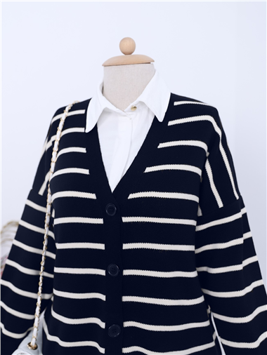 Çizgili Düğmeli V Yaka Triko Hırka  -Laci