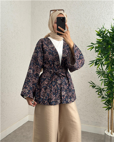 Dijital Baskılı Beli Kemerli Kapitone Kimono -Laci