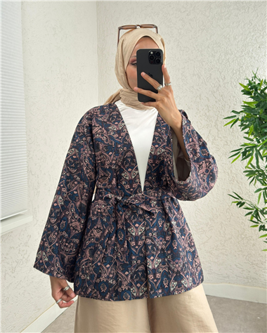Dijital Baskılı Beli Kemerli Kapitone Kimono -Laci
