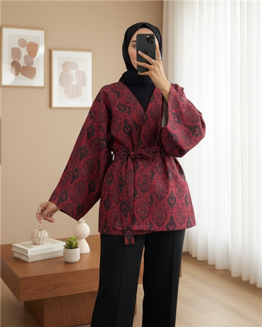 Dijital Baskılı Beli Kemerli Kapitone Kimono -Kırmızı