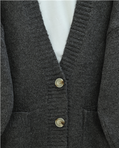Womens Button-Front Two-Pocket Relaxed Knit Cardigan - Charcoal